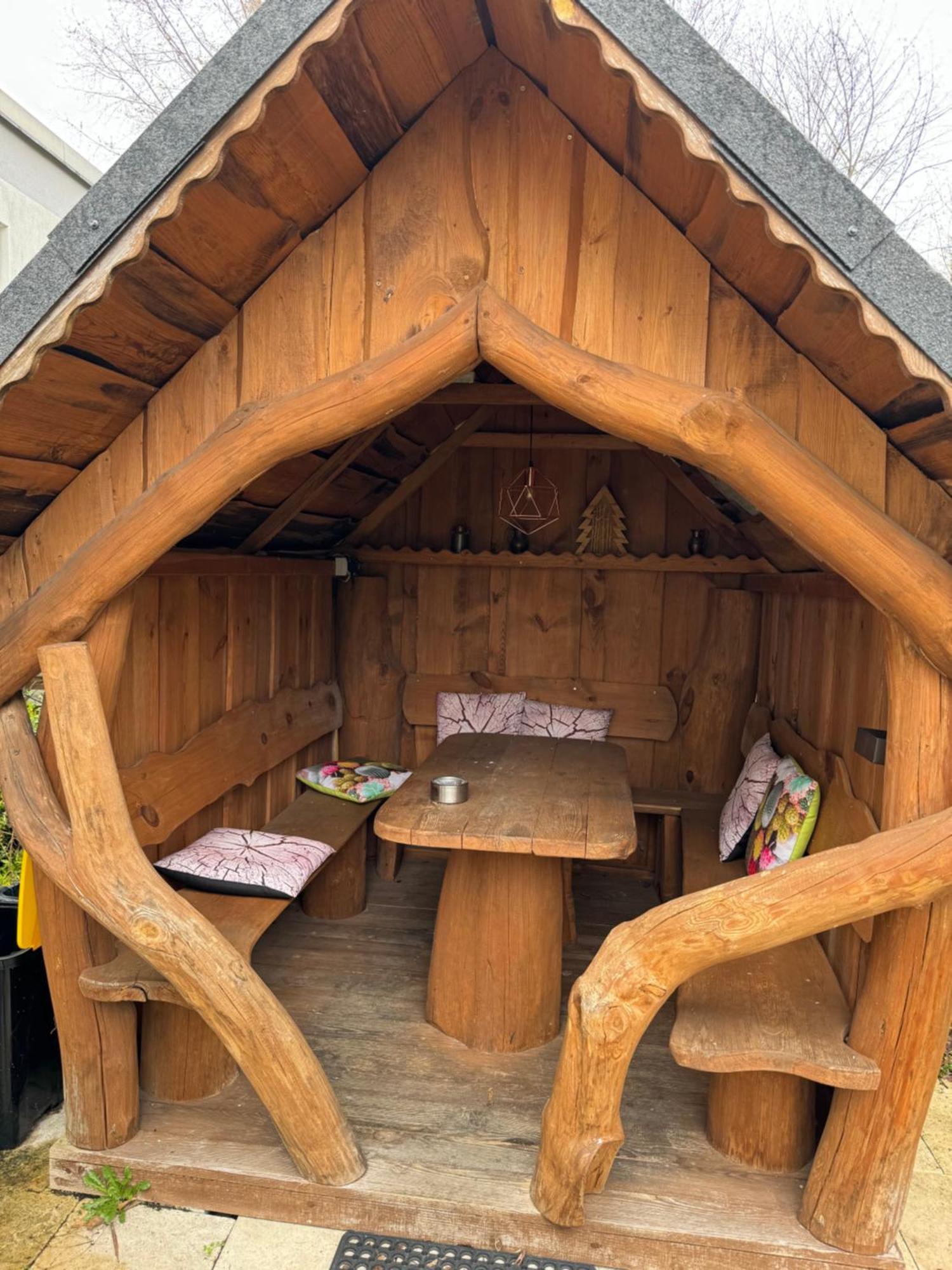 Messe-Apartment, 4 Schlafzimmer, 80 Qm, Garten - 6 Km Zur Messe, Verkehrsguenstig, Ruhig, Parkplaetze Nuremberg Bagian luar foto